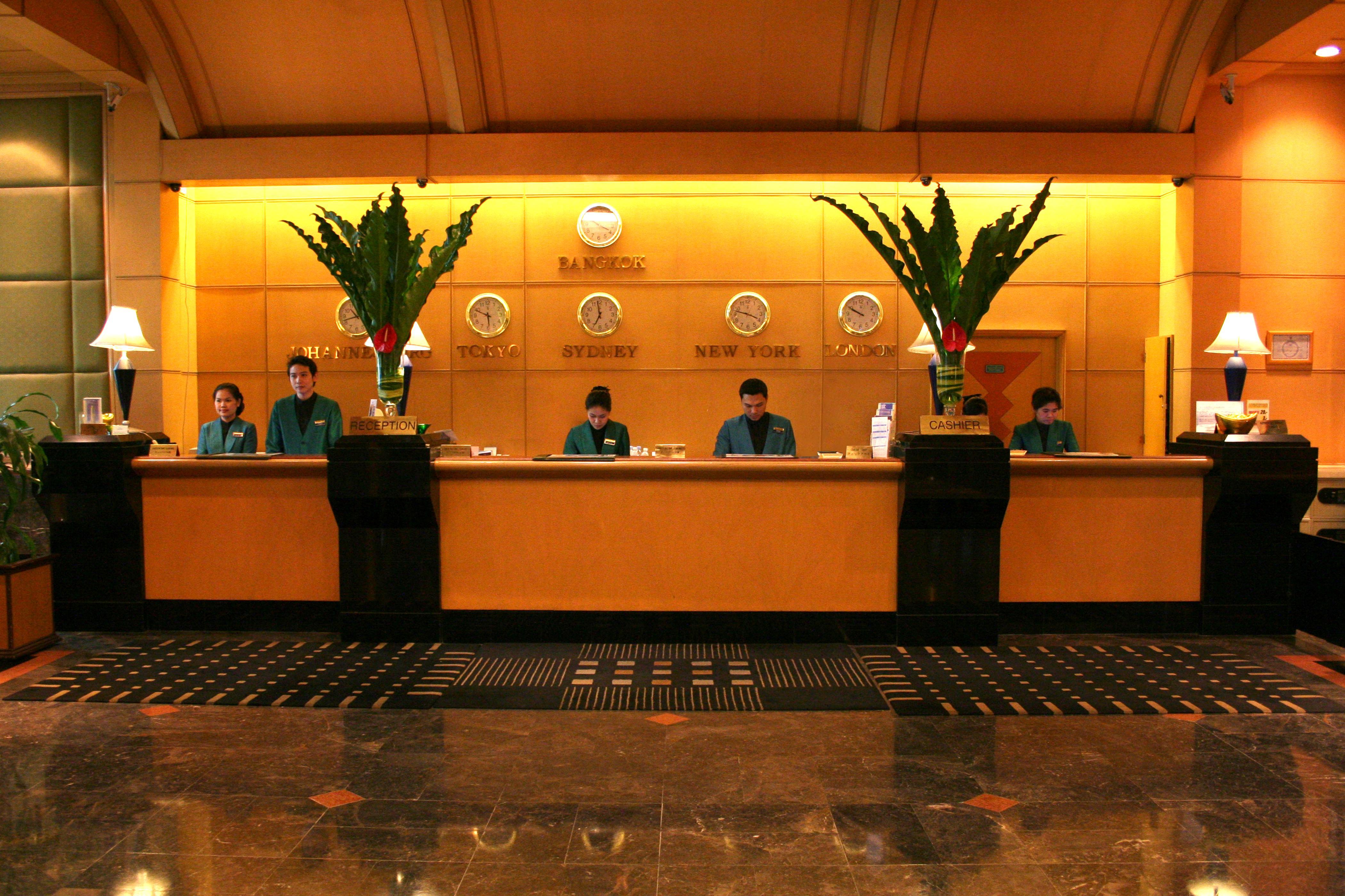 โรงแรม โรงแรมใบหยกสกาย กรุงเทพมหานคร
