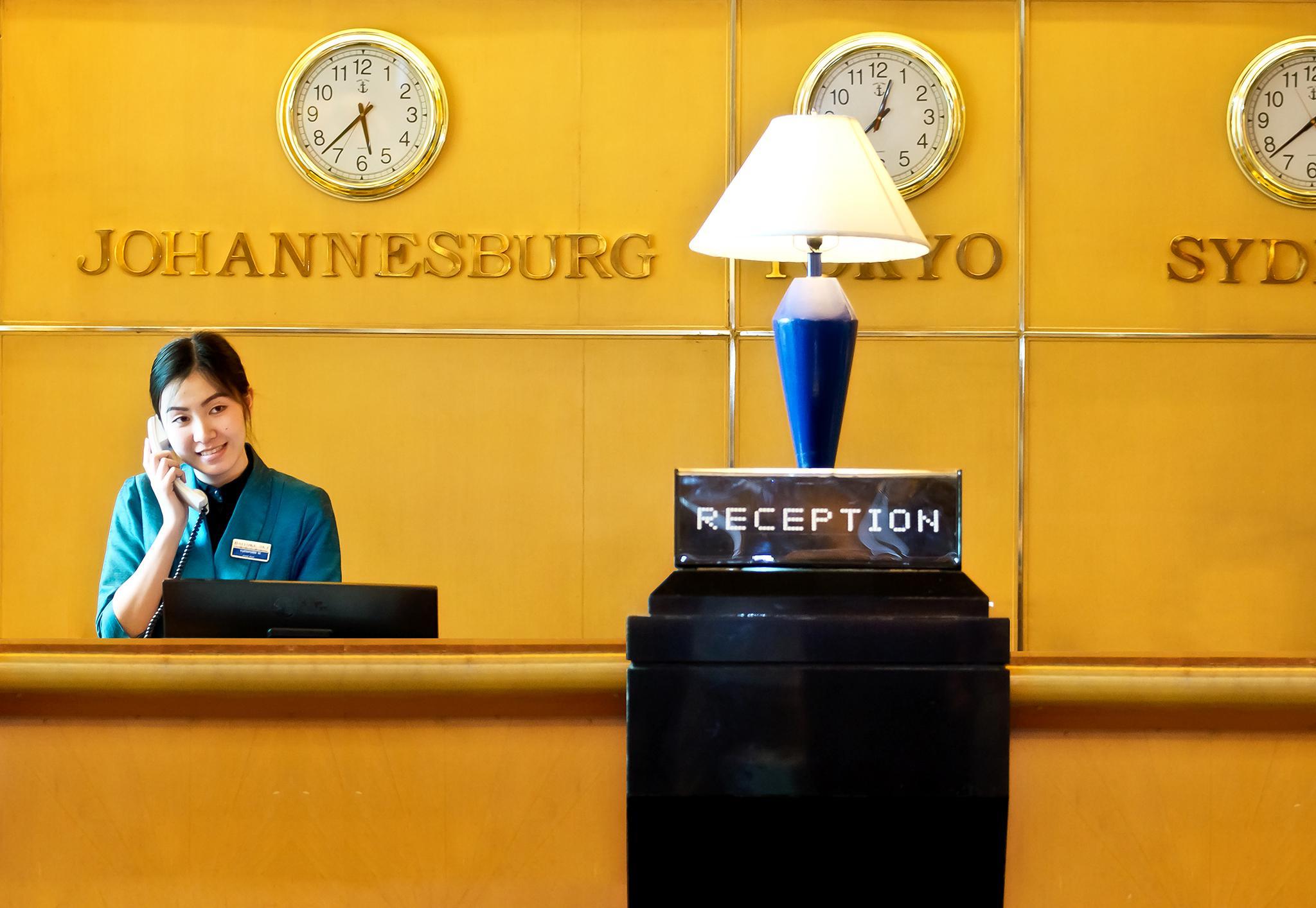 โรงแรมใบหยกสกาย โรงแรม 4*