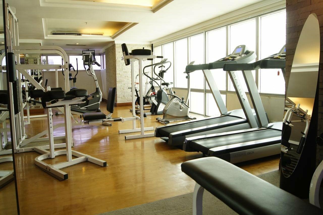 โรงแรมใบหยกสกาย โรงแรม